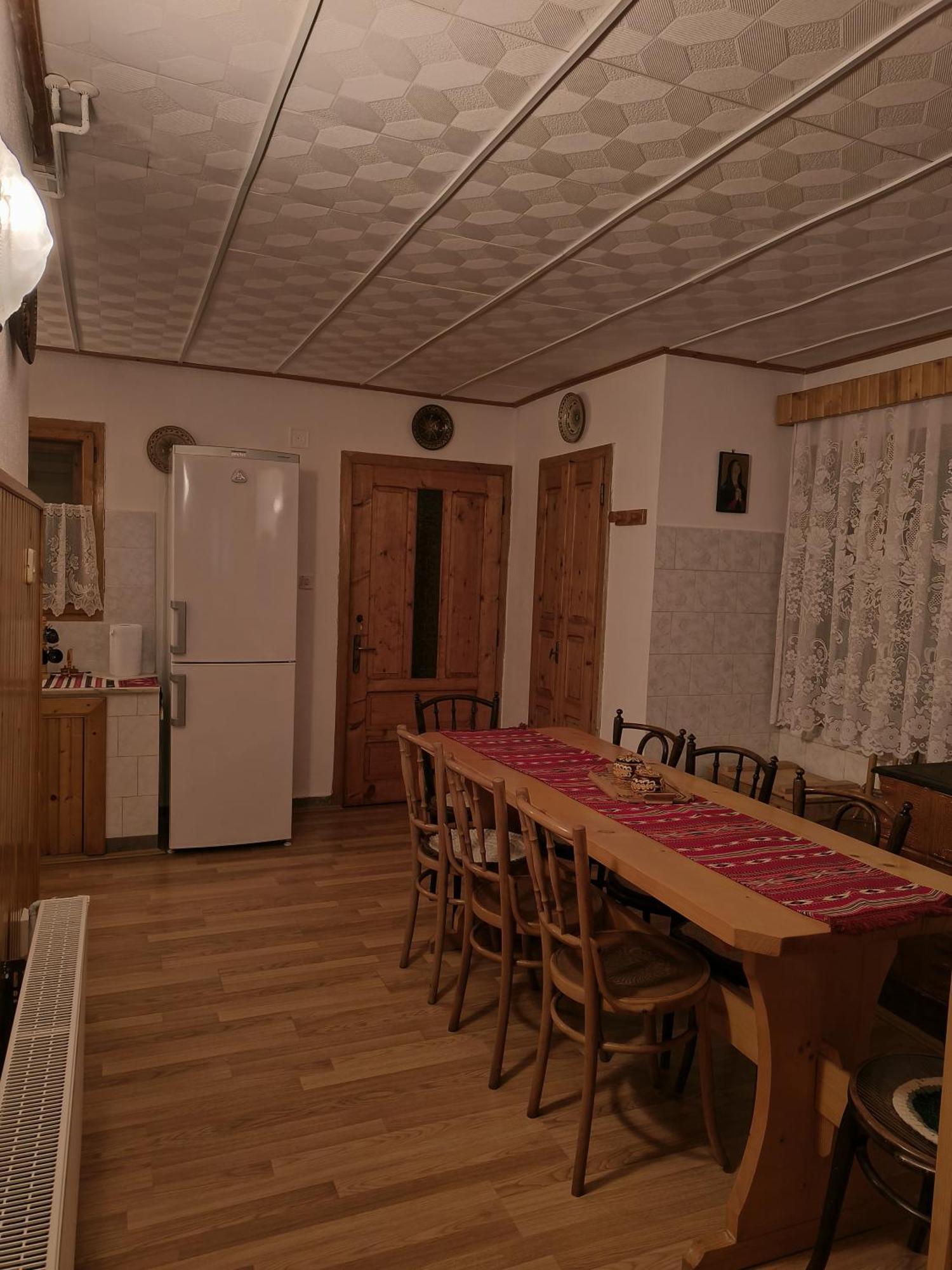 Casa Dintre Meri Poiana Mărului Exteriér fotografie