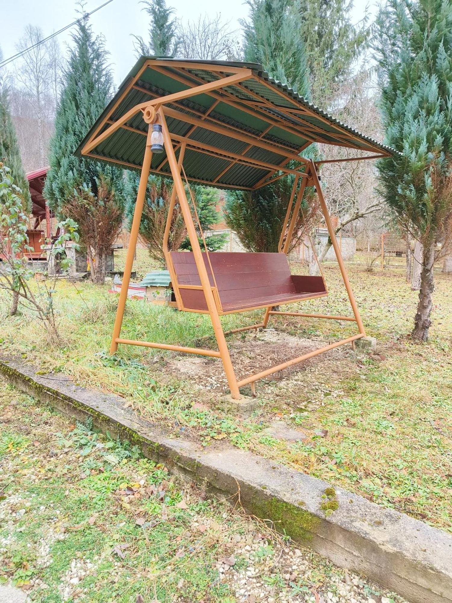 Casa Dintre Meri Poiana Mărului Exteriér fotografie