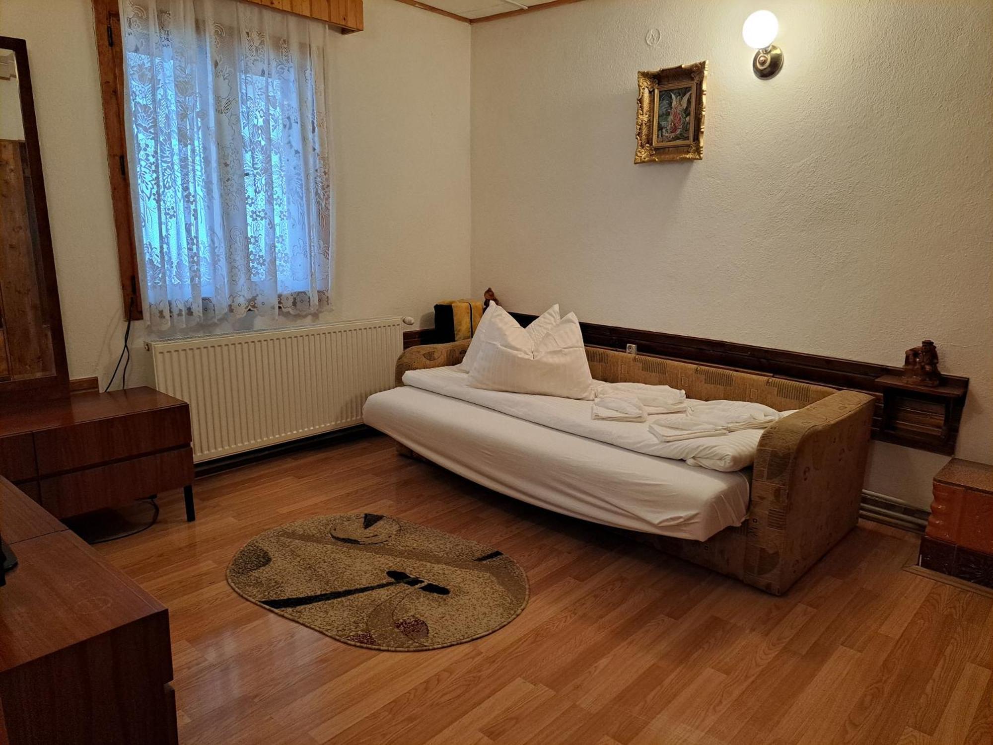 Casa Dintre Meri Poiana Mărului Exteriér fotografie