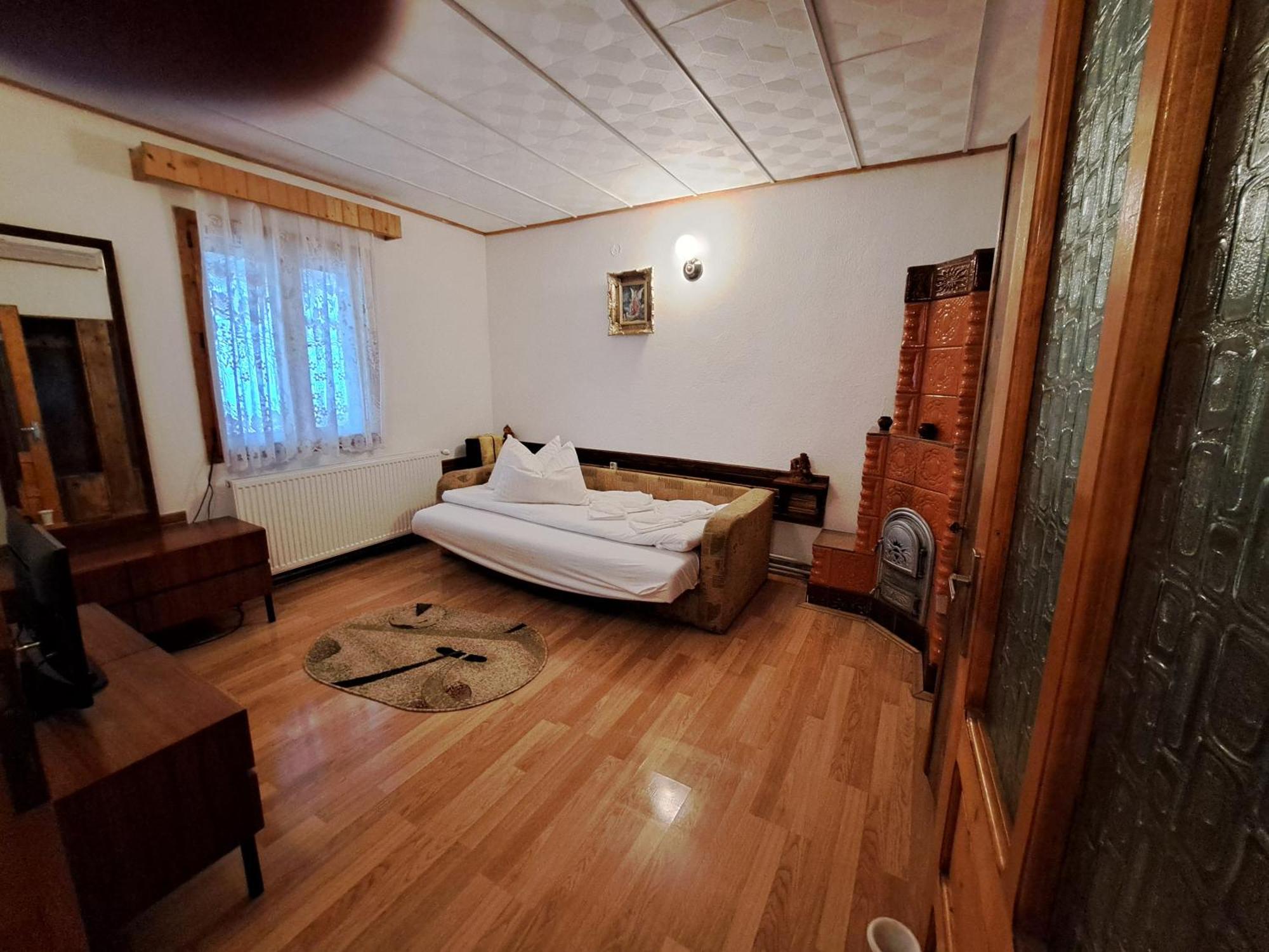 Casa Dintre Meri Poiana Mărului Exteriér fotografie